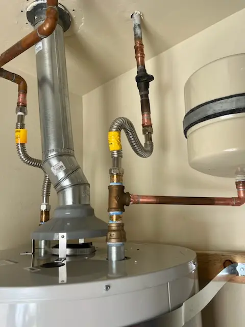 Water heater installation and plumbing repair in Willow Ridge